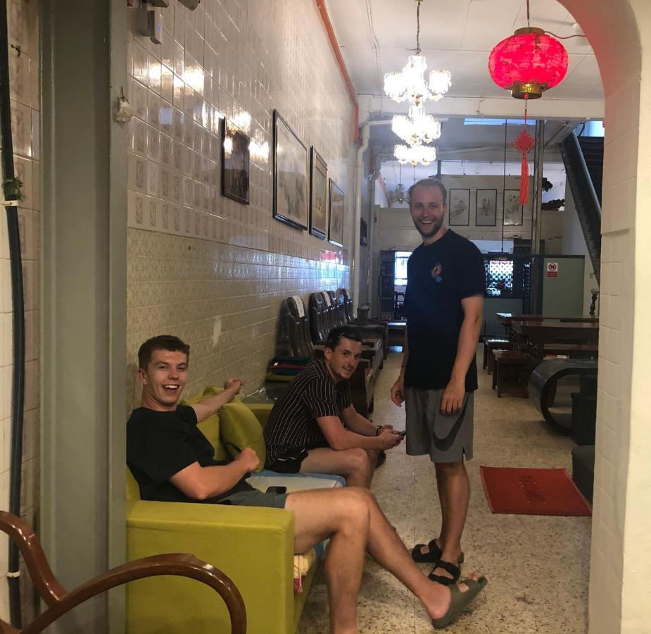 Apple Backpackers Hotel George Town Exterior photo
